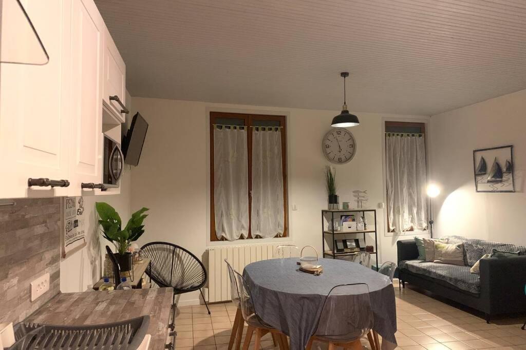 La Parenthese - Maison Treportaise Avec Cour Fermee Holiday home